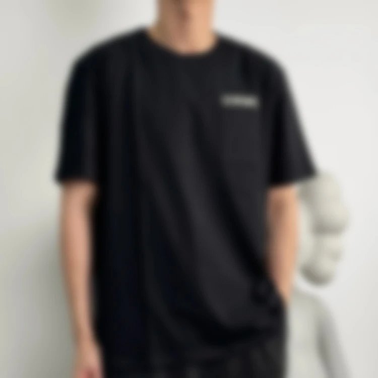 P229 Item ID 9016 Loew Chest patch pocket round neck T