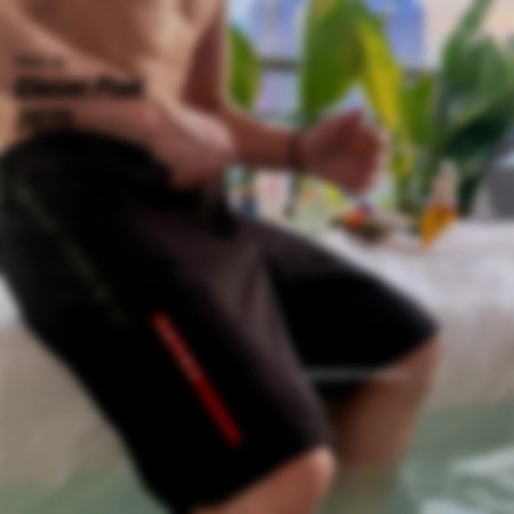 P taped shorts