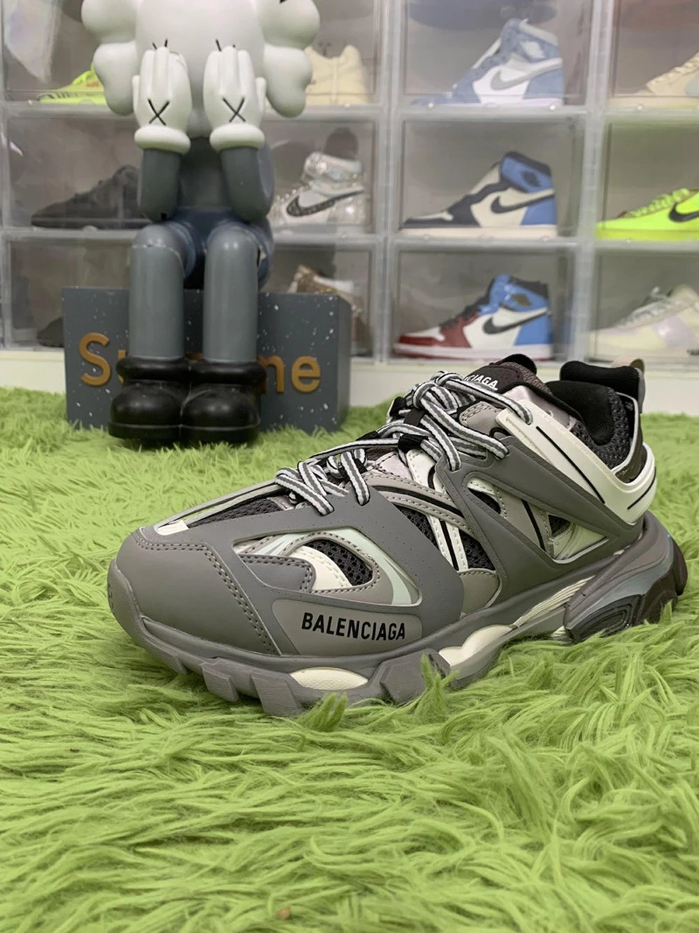 B*lenci*ga Track Grey - 136735