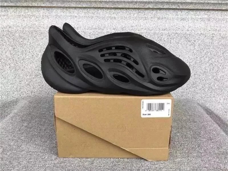 Adidas Yeezy Foam Runner 'Earth' Sneakers - 14