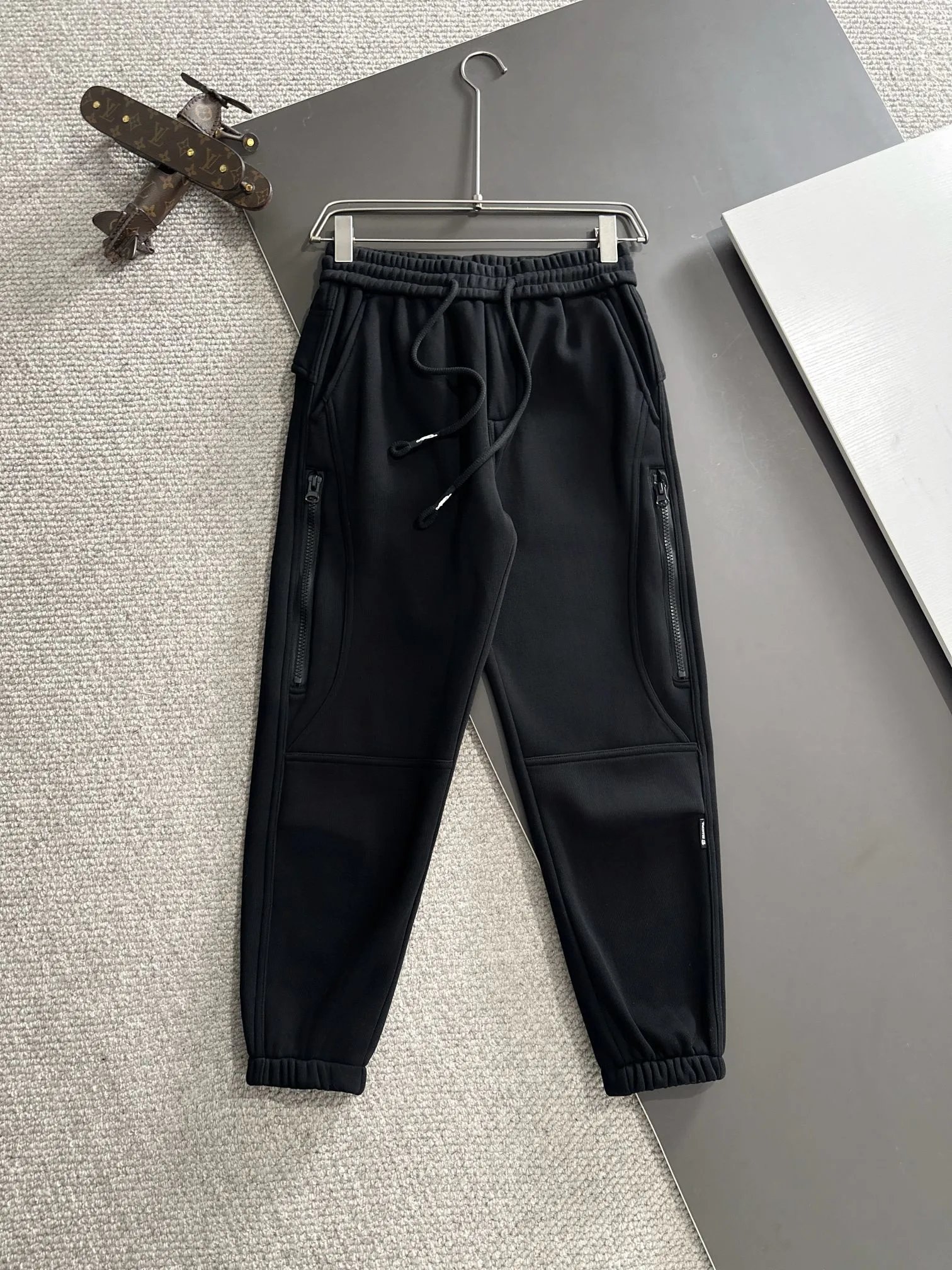 Unbranded Trousers 12147-008 Drawstring Straight-Leg — 21