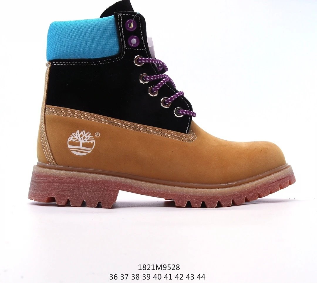 High-Top Outdoor Shoes P-H