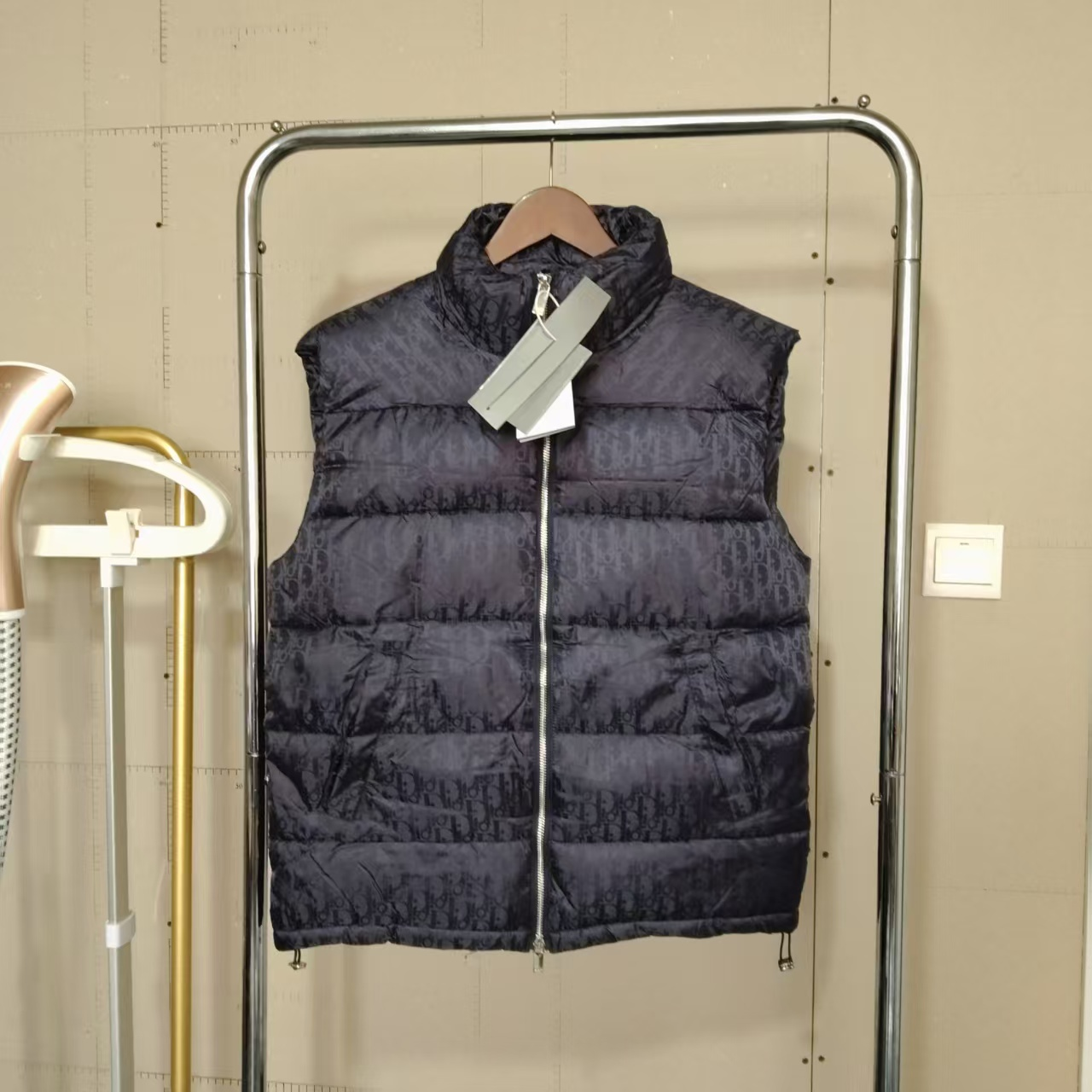 Dior7