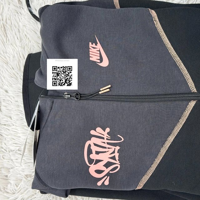 Nike Sportswear Tech Fleece x Central Cee Syna World: seller detail photo 6