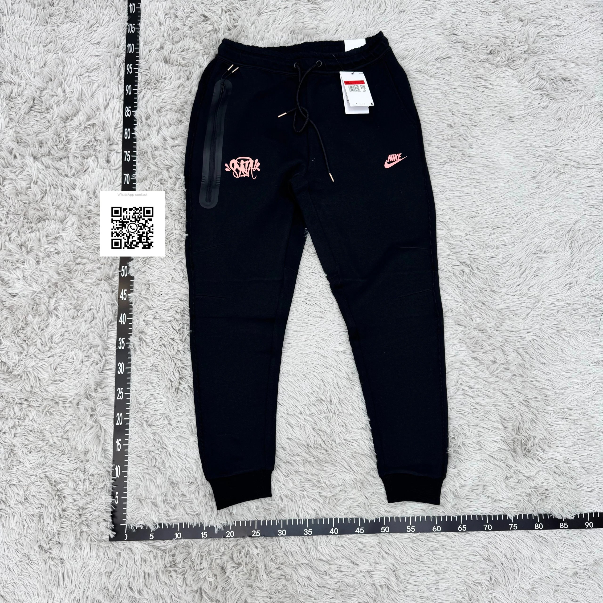 Nike Sportswear Tech Fleece x Central Cee Syna World