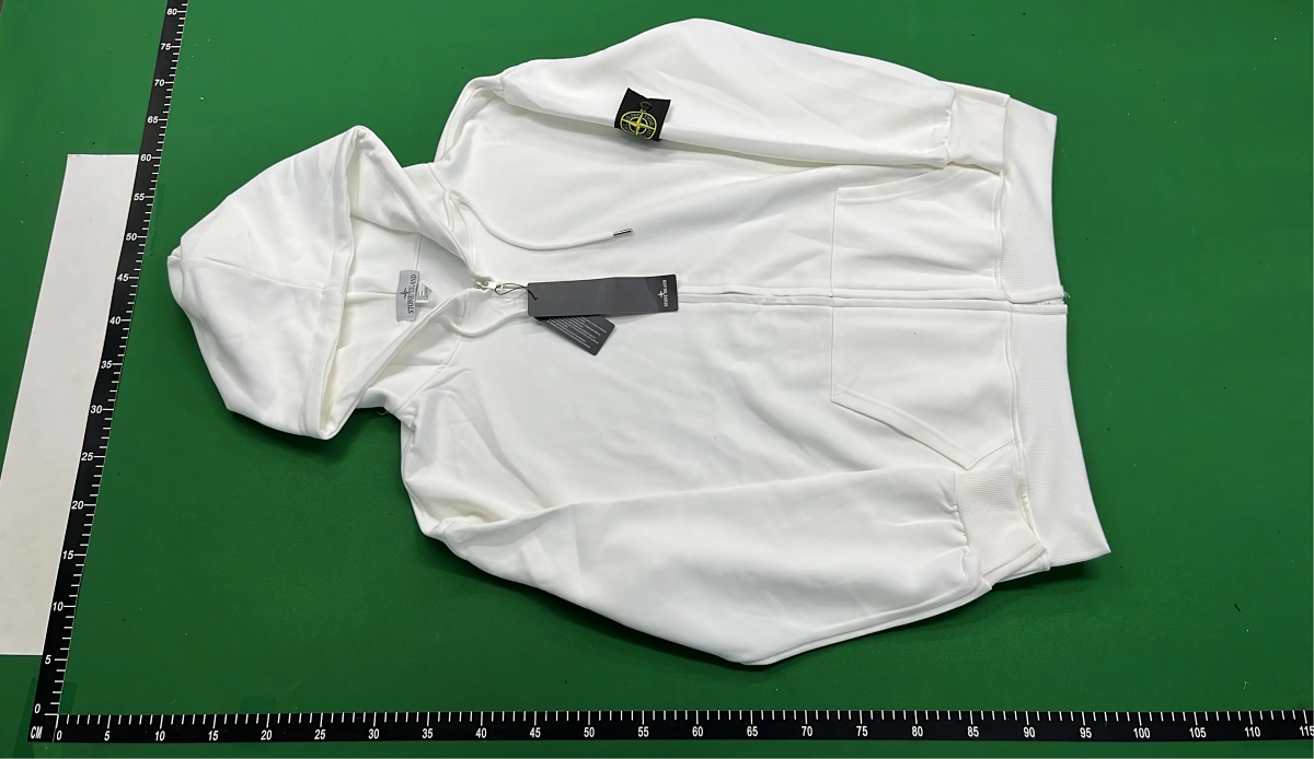 Stone Island Compass Patch Hoodie Gray product detail 11 in Litbuy spreadsheet finds