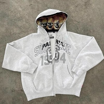 Supreme x MM6 Maison Margiela Collaboration Zip-Up Hoodie and Nike Basic Tracksuit. - rep Maison Margiela