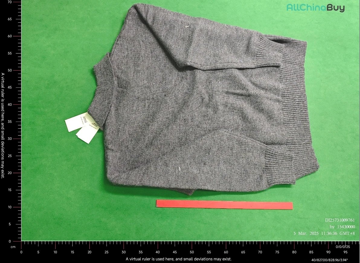 Design Abstract Print Crewneck Sweater Beige Green product detail 9 in Litbuy spreadsheet finds