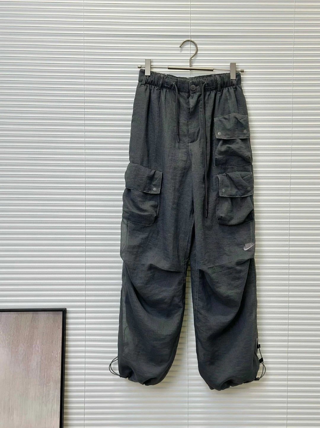 Nike Trousers Elastic-Waist Jogger image 11