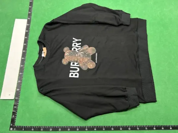 Burberry Distressed Logo Hoodie Black - 10