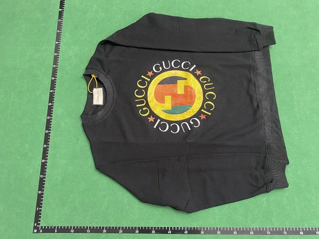 Gucci Hoodies & Sweatshirts Crewneck Logo Print Sweatshirt product detail image 4