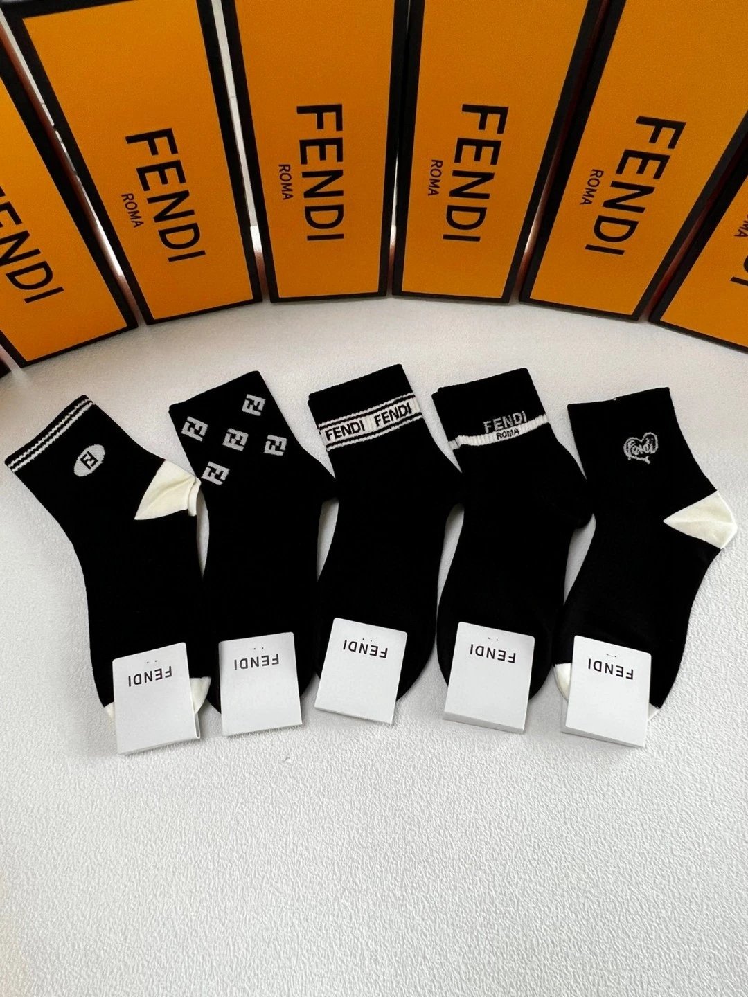 Dior Socks Logo Crew — soc-92