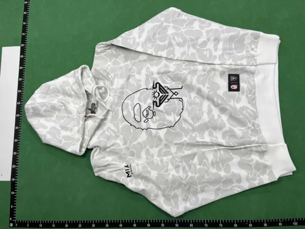 A Bathing Ape x Pink Panther Collaboration Graphic Hoodie White - 7