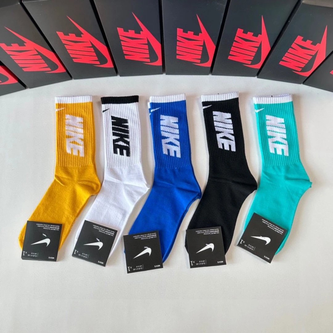 Dior Socks Logo Crew — soc-79