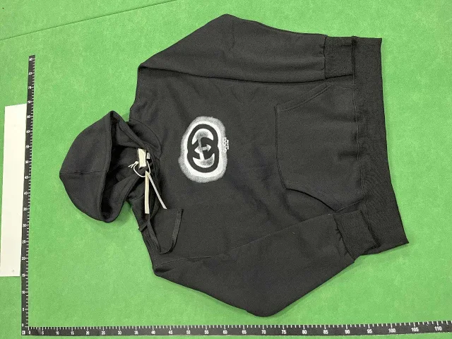 Gucci Hoodies & Sweatshirts Crewneck Logo Print Sweatshirt product detail image 5