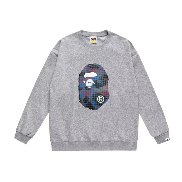 A Bathing Ape Hoodies & Sweatshirts Crewneck sweatshirt with camouflage ape-head graphic product detail image 7