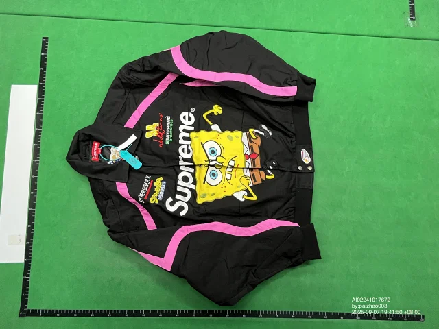 Supreme Jackets Logo-Print Coach Jacket product detail image 5
