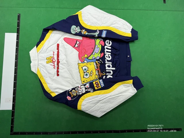 Supreme Jackets Logo-Print Coach Jacket product detail image 3