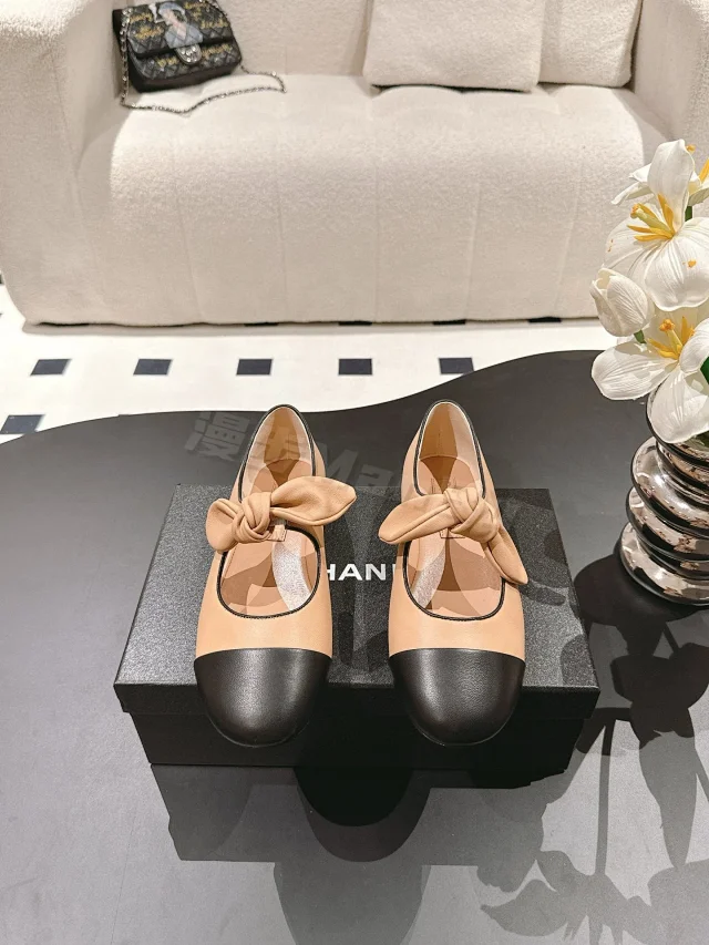 Chanel Leather Shoes Bow Cap-Toe Ballet Flats product detail image 75