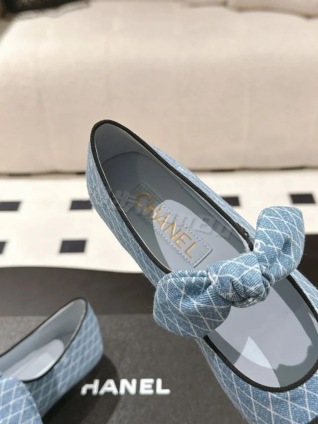 Chanel Leather Shoes Bow Cap-Toe Ballet Flats product detail image 52