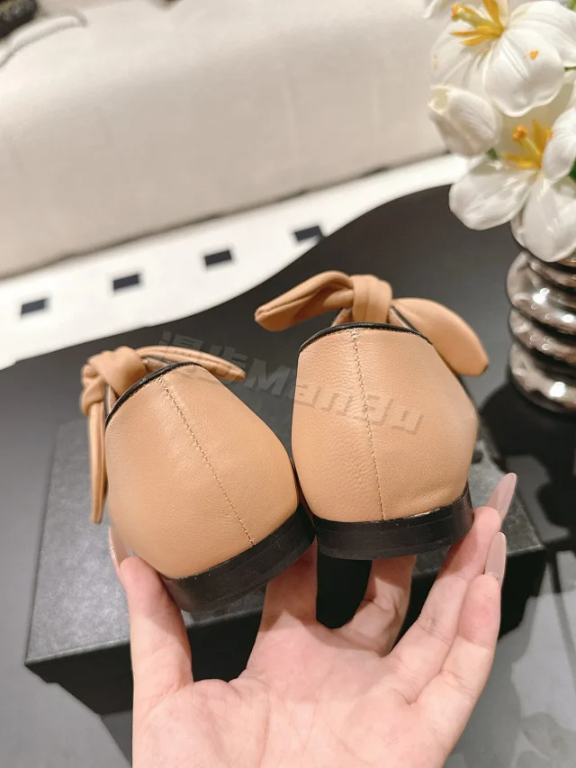 Chanel Leather Shoes Bow Cap-Toe Ballet Flats product detail image 82