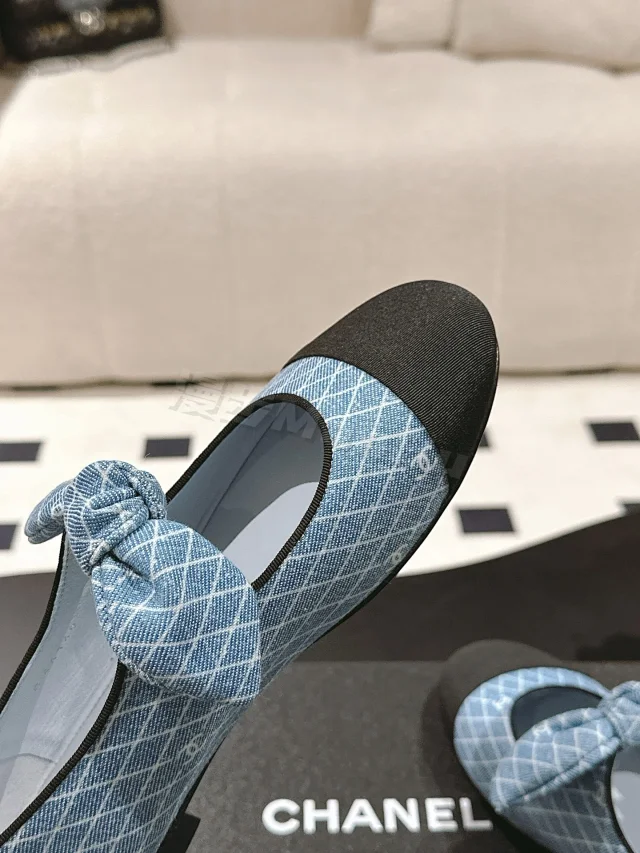 Chanel Leather Shoes Bow Cap-Toe Ballet Flats product detail image 49
