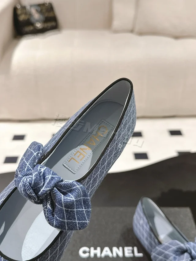 Chanel Leather Shoes Bow Cap-Toe Ballet Flats product detail image 38