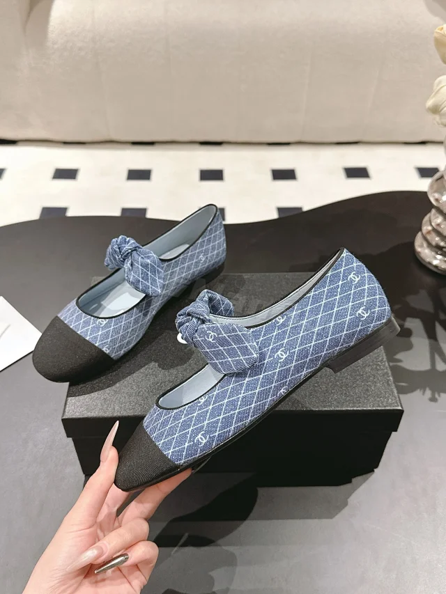 Chanel Leather Shoes Bow Cap-Toe Ballet Flats product detail image 35