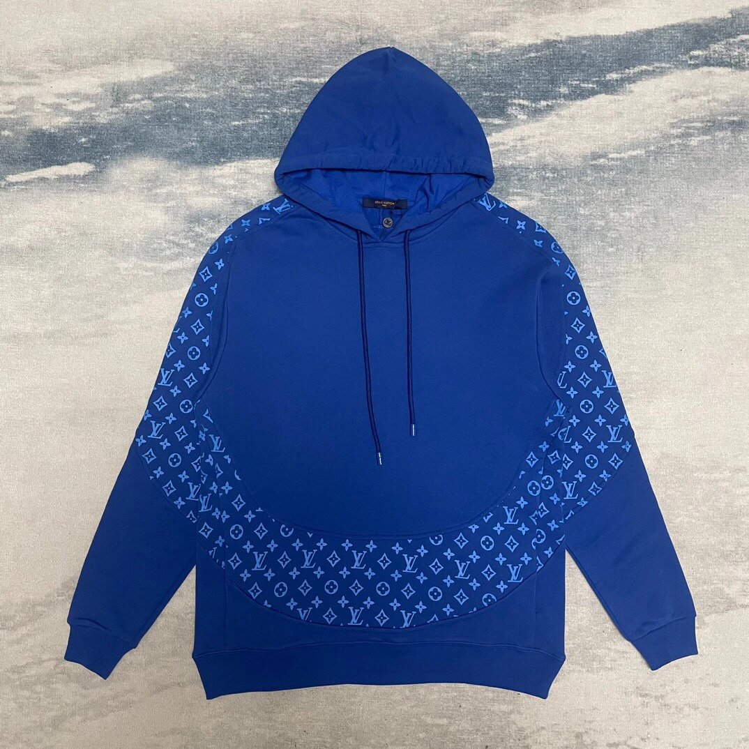 Louis Vuitton Hoodies & Sweatshirts Pullover with graphic and monogram designs — 18