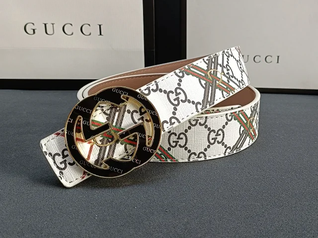 Gucci Belts GG Buckle Belt product detail image 2