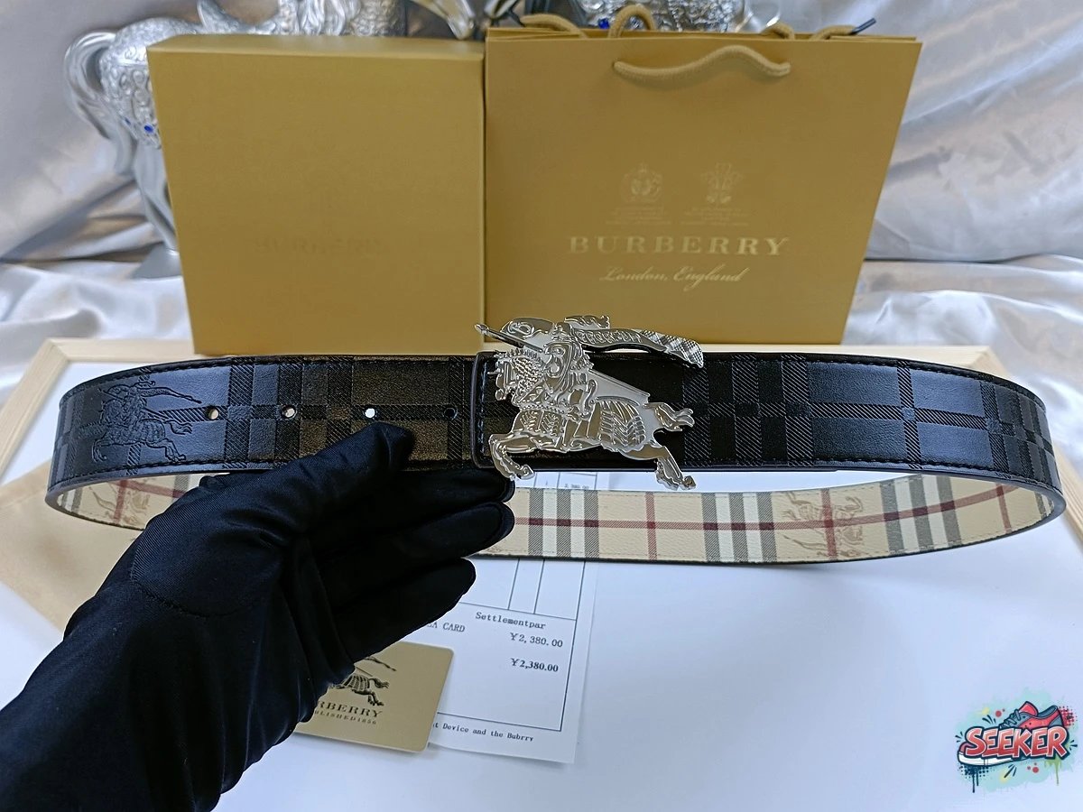 Gucci Belts Logo-print belt with circular animal-emblem buckle — 34