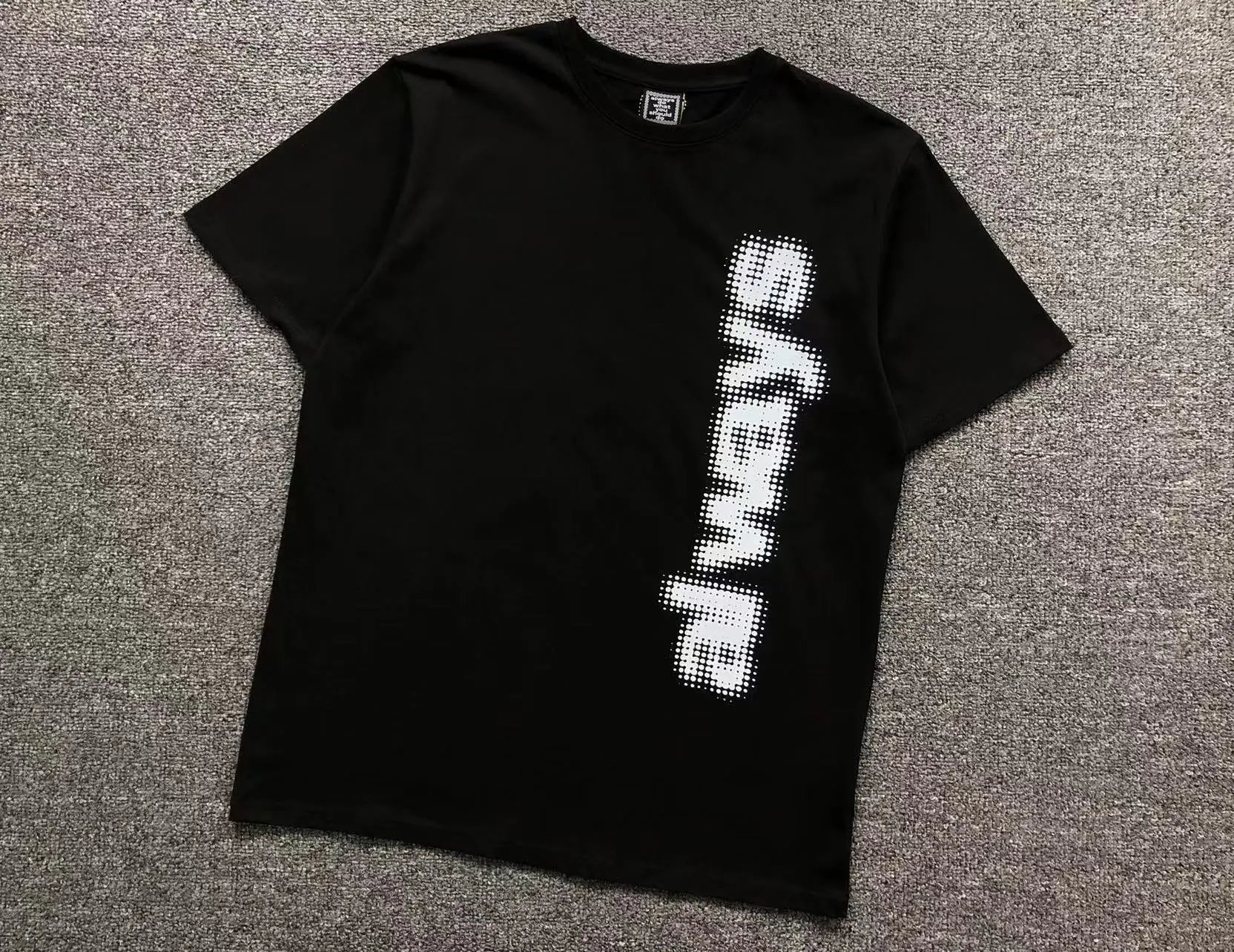 Design Always Logo Graphic T-Shirt White - 14