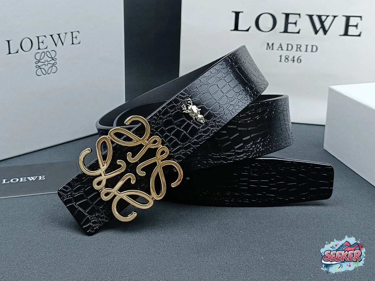 Loewe Anagram Croc-Embossed Leather Belt Black - 1