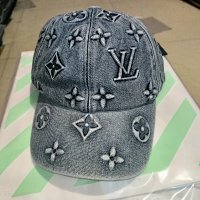 LV cap — seller photo 5