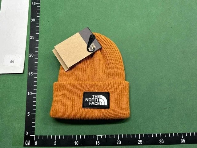 Moncler Hat: seller detail photo 10