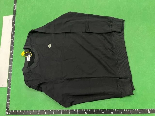 Lacoste Sweatshirt: seller detail photo 5