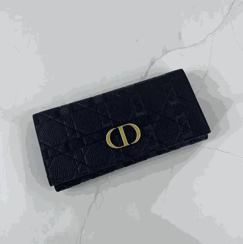 Cartera Dior