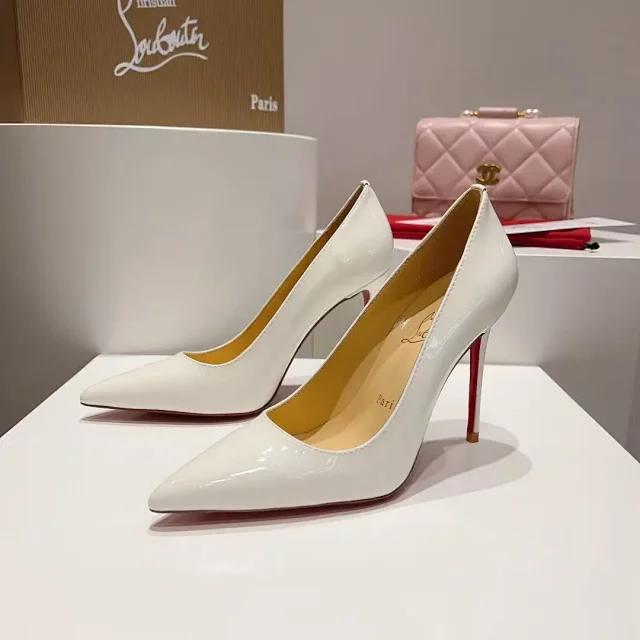 Christian Louboutin High Heels Pointed-Toe Patent Leather Red-Sole Stiletto Pumps product detail image 4