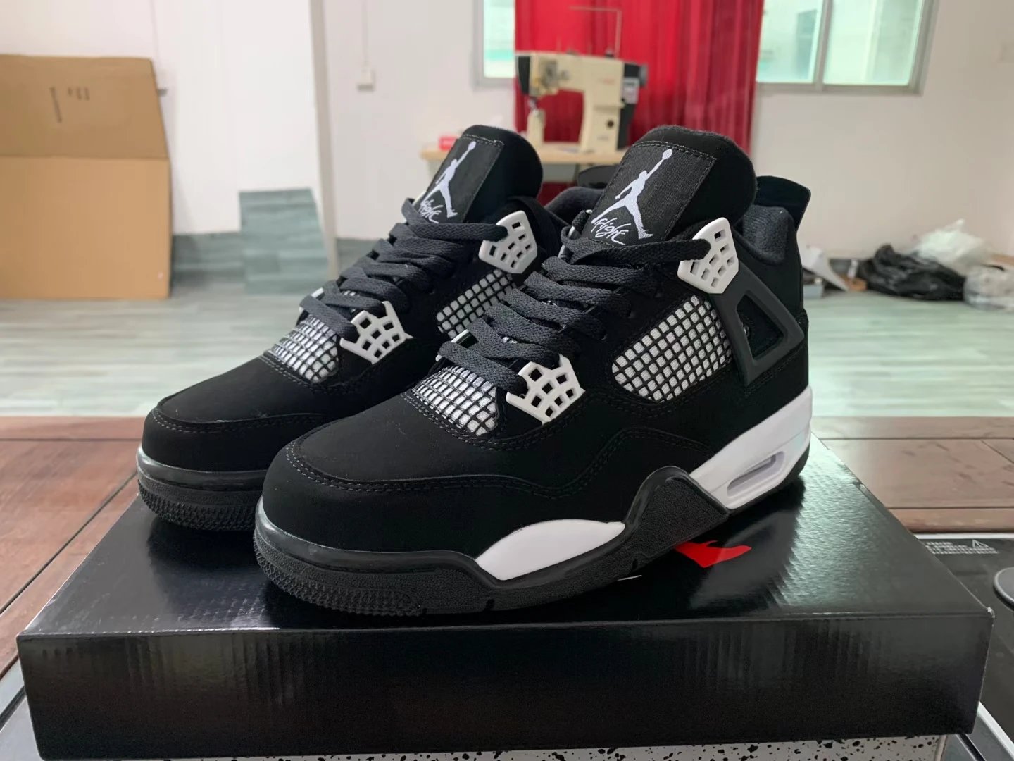 Product view 32