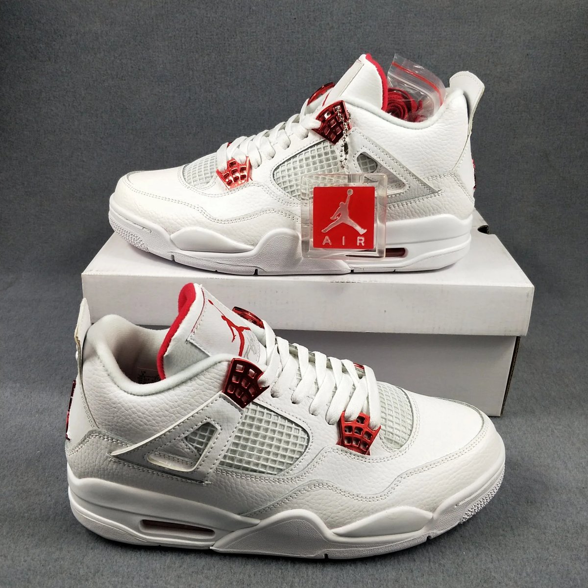 Air Jordan 4 Retro 'Bred' Black / Red Sneakers Basketball Shoes product detail 16 in Litbuy spreadsheet finds