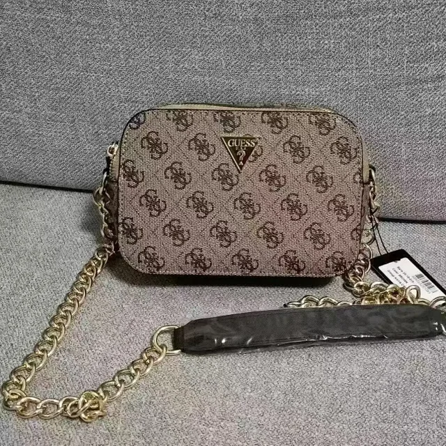 Guess Crossbody Bags Small zip-top camera bag with chain strap product detail image 4