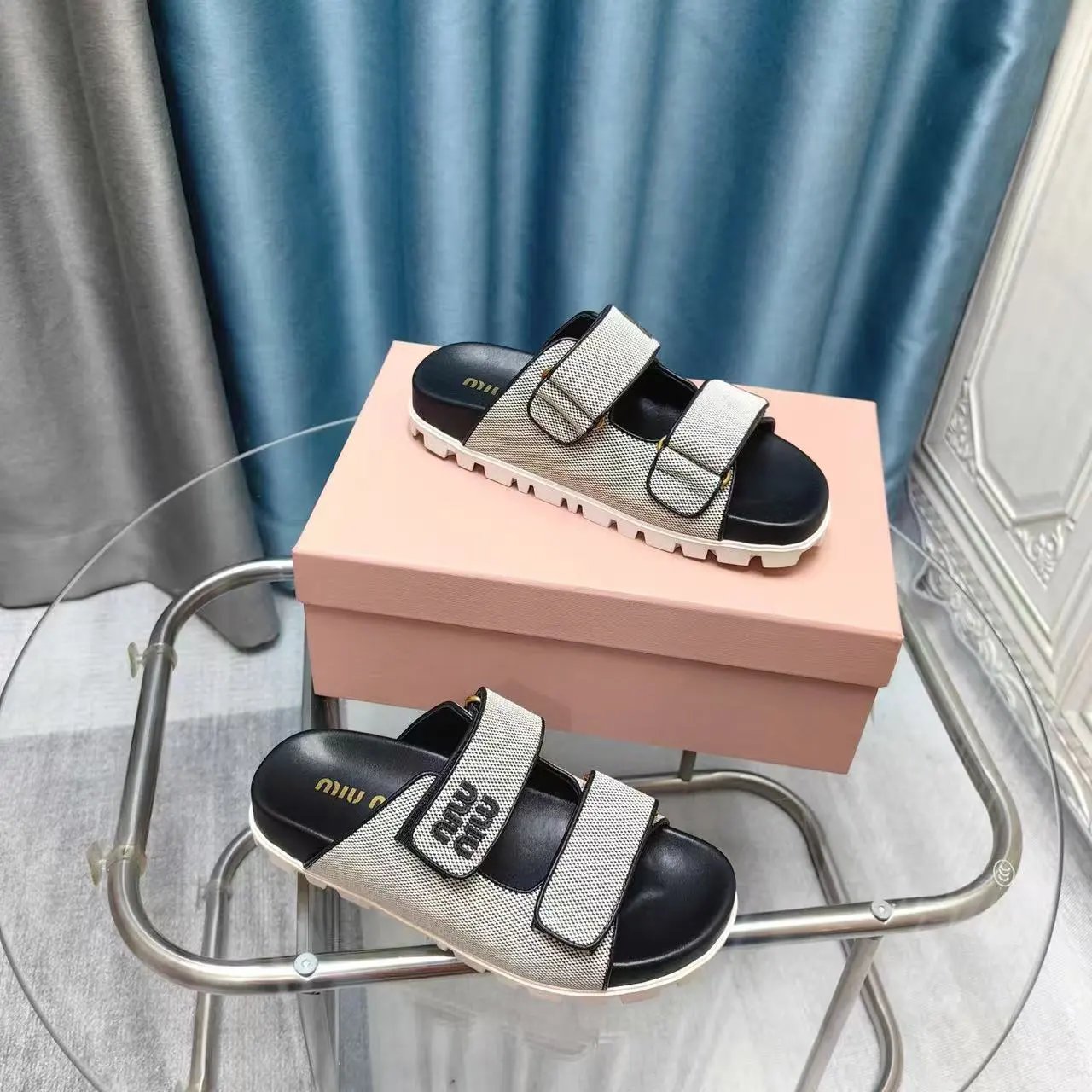 01