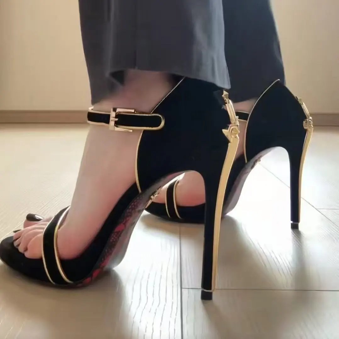 金色 绒面