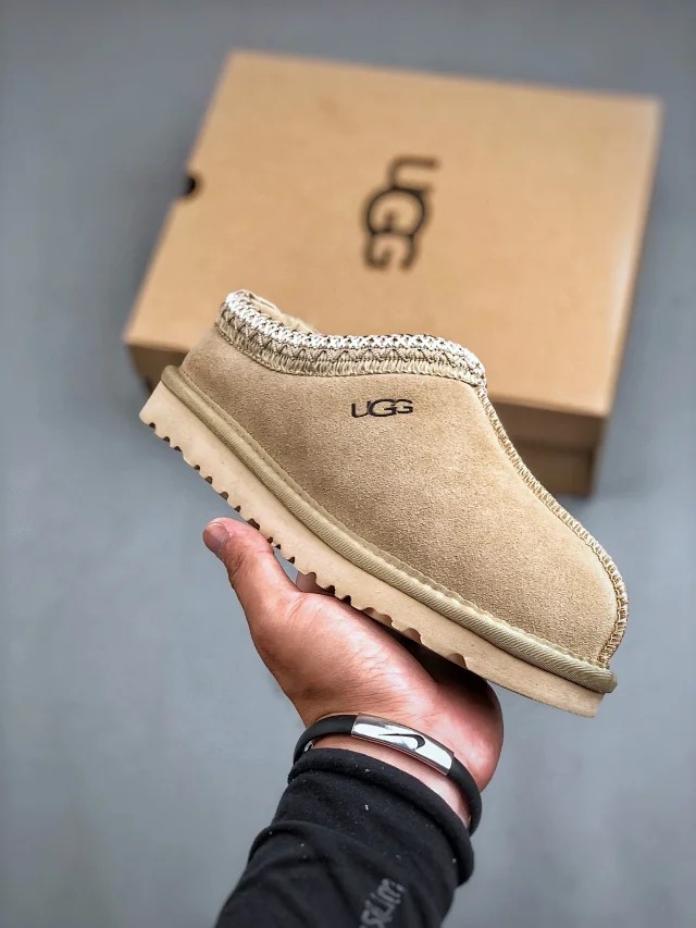 UGG Boots Fur-Lined Winter product detail image 9