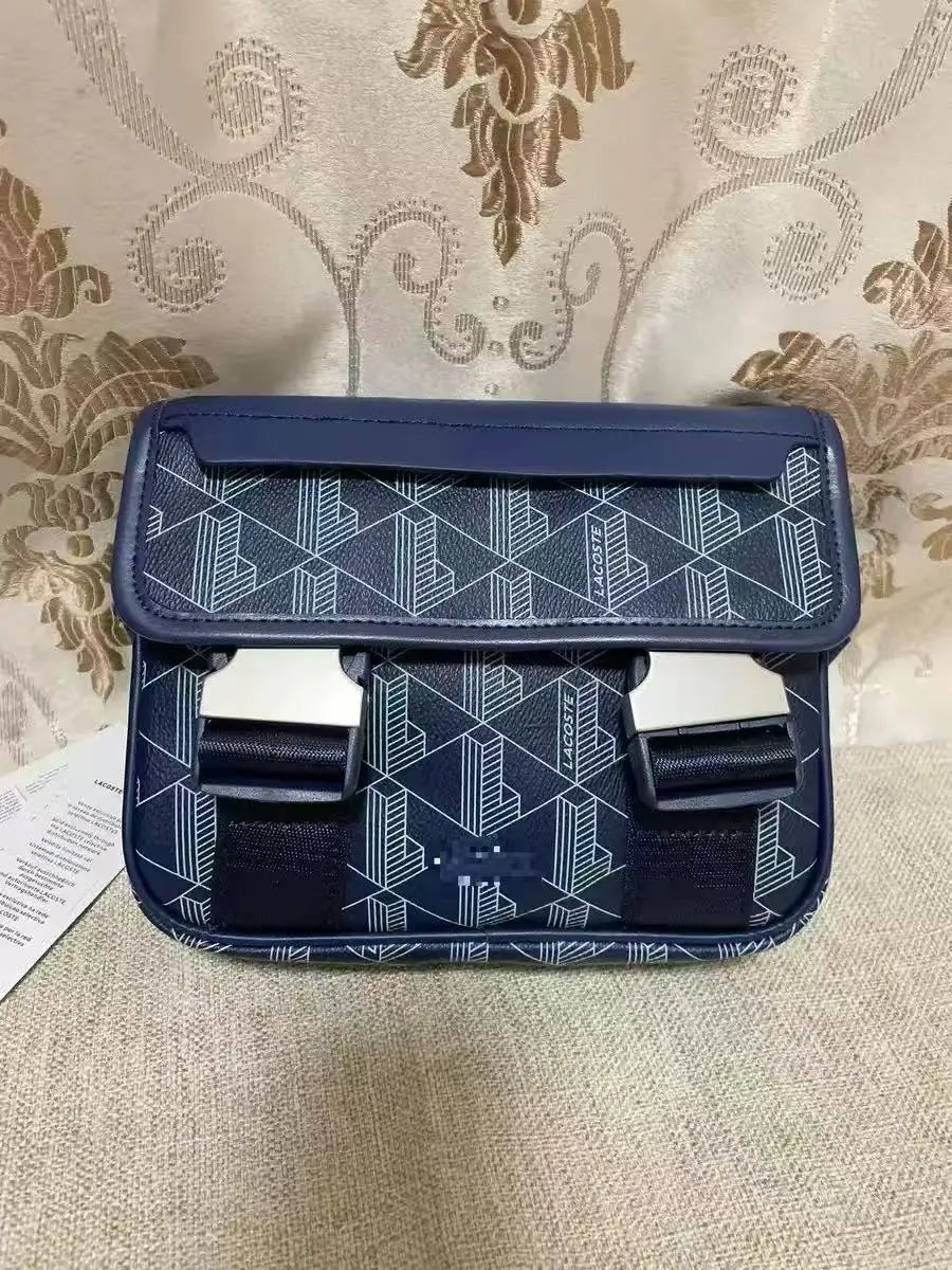 蓝色