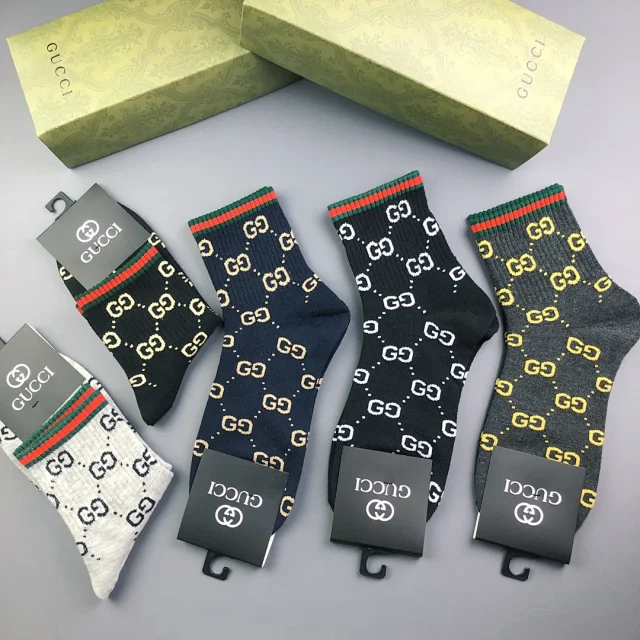 Gucci Socks Logo Crew product detail image 4