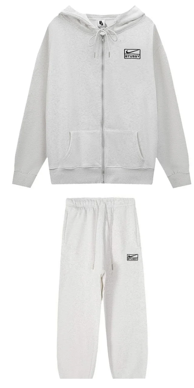 Stüssy Tracksuits Logo Sweatshirt and Jogger Set product detail image 3