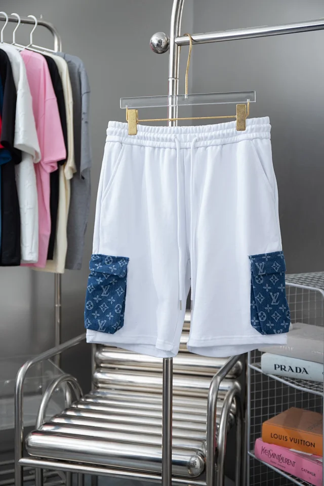 Prada Shorts L-001 Drawstring Logo-Print product detail image 12