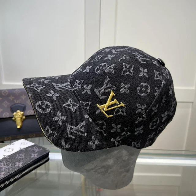 Louis Vuitton Hats L-001 monogram baseball cap product detail image 2