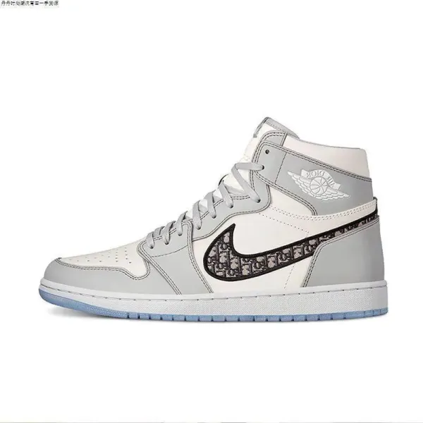 Dior B23 Low Beige and White Sneakers - 11